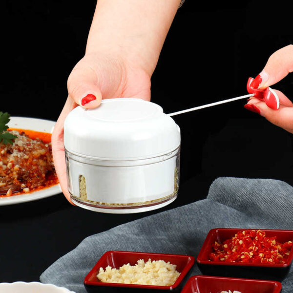 Mini Speedy Choper, Garlic slicer Hand pull Rope Grinder Turbo Multifunctional Chopper Machine, Vegetable Cutter, Food Blender, Meat Chop & Minced
