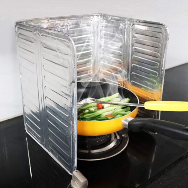 3-Sided Oil Proof Aluminum Foil Splatter Guard Foldable Heat Insulation for Kitchen Stove