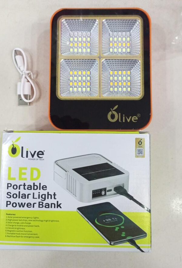 Outdoor Portable LED Solar Floodlight – Rechargeable 500W Spotlight Lantern for Camping, Emergency & Search Lighting